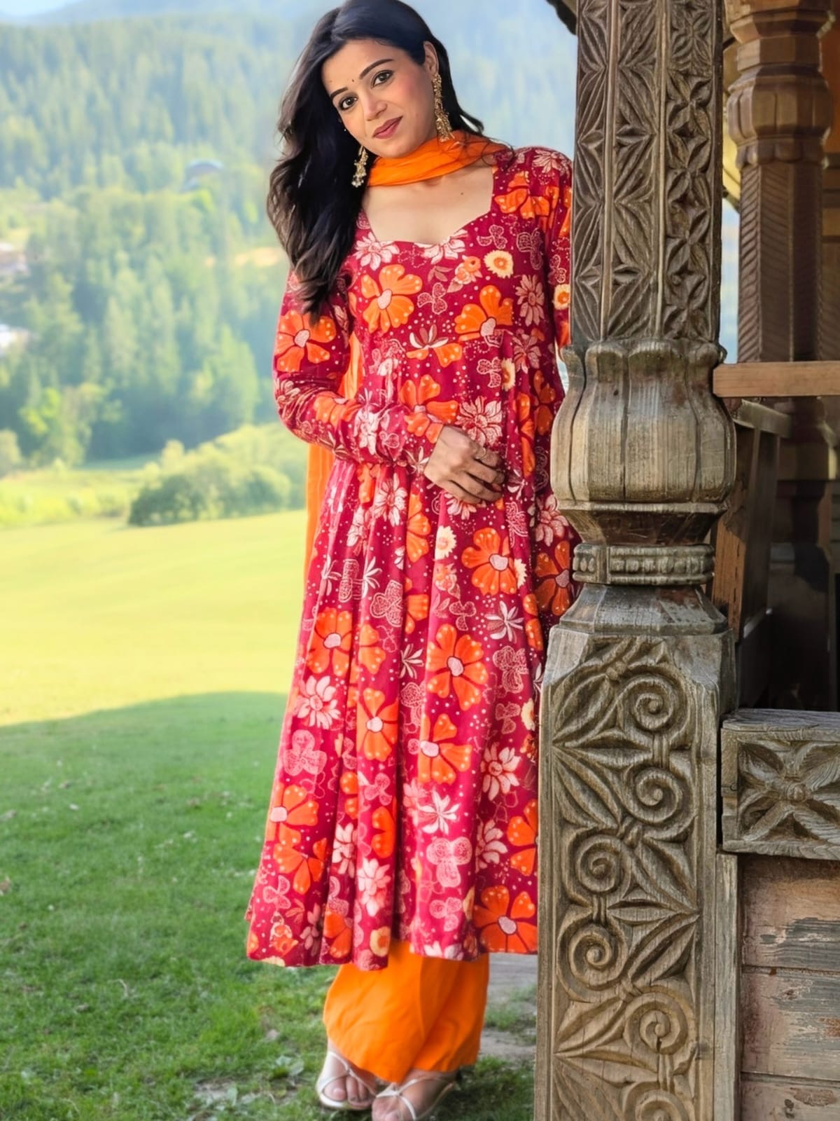 Kesari gulnaar set