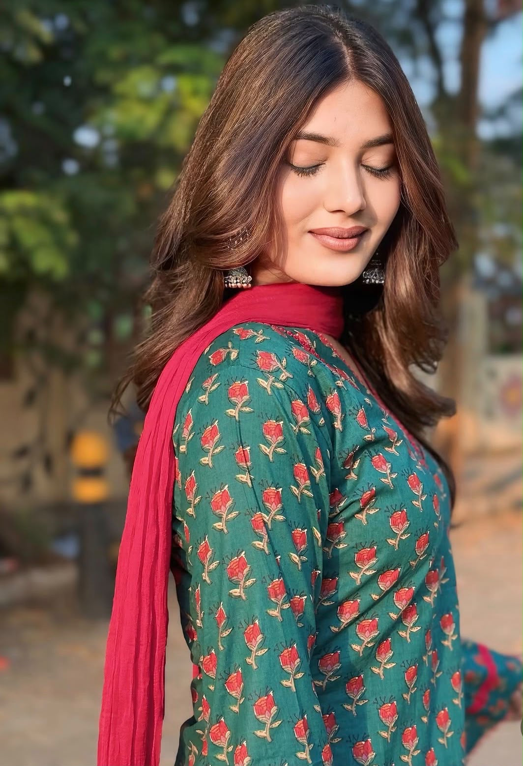 Mehrunisa set