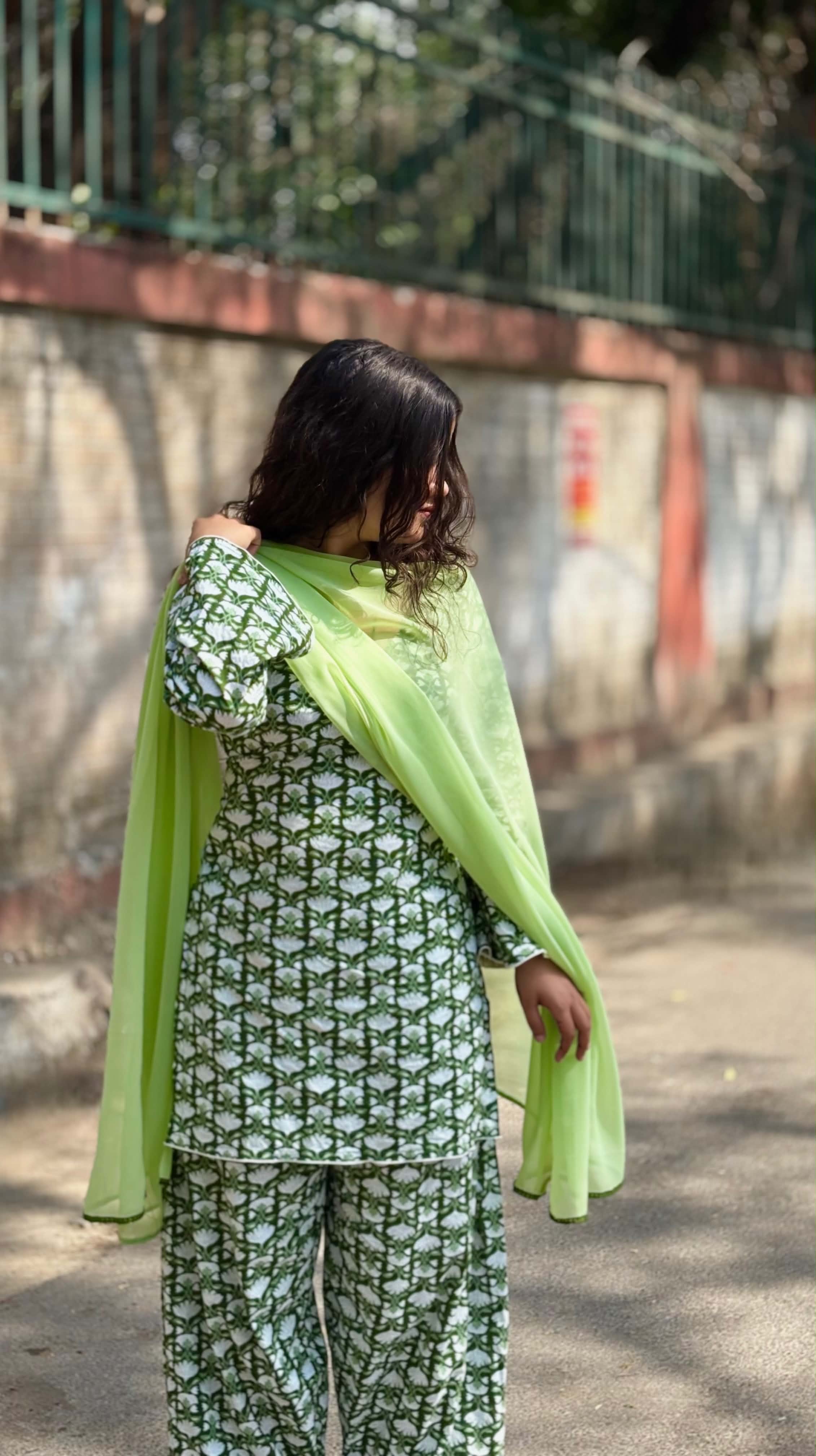 Hariyali noor set