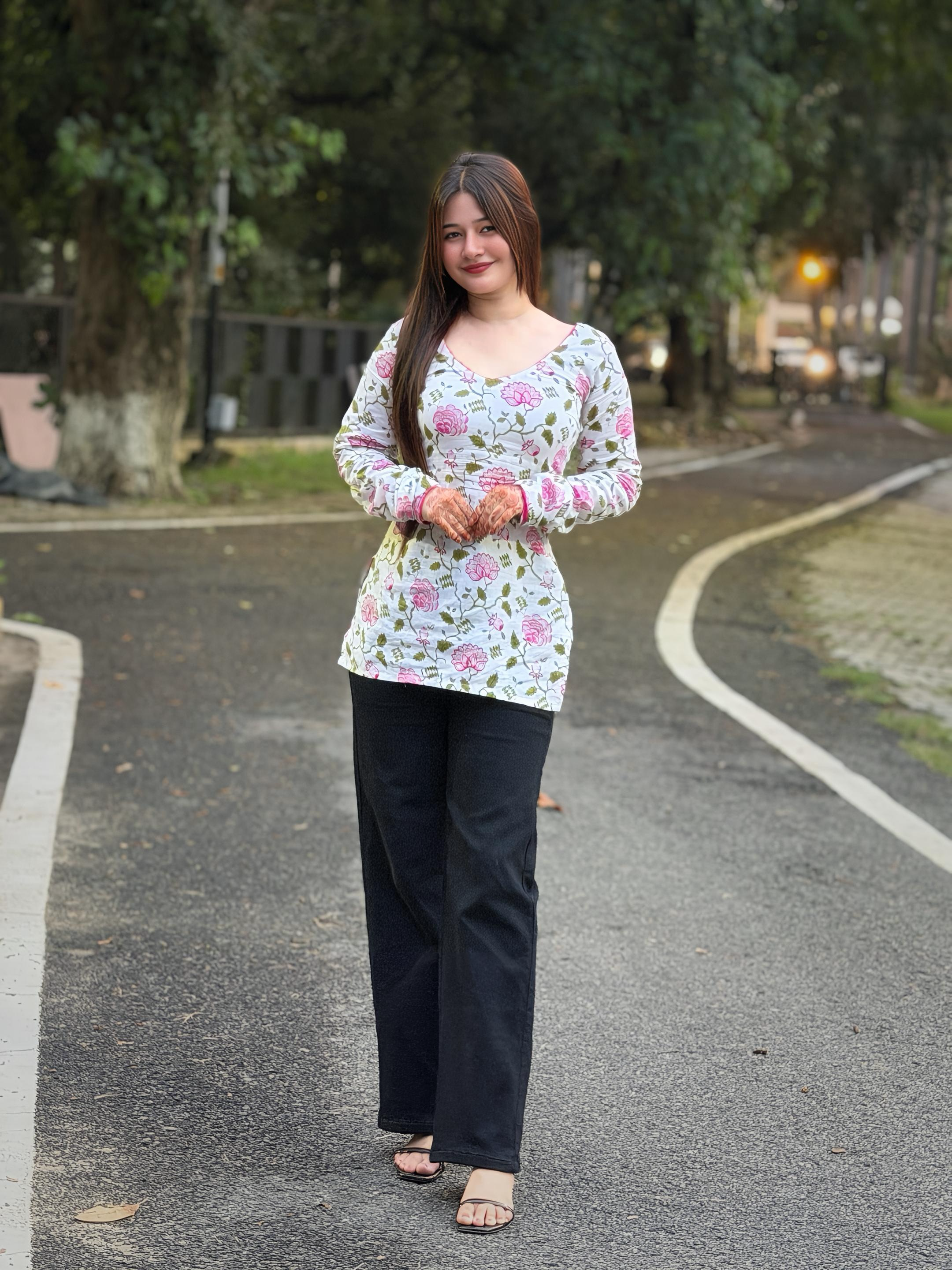 White floral kurti