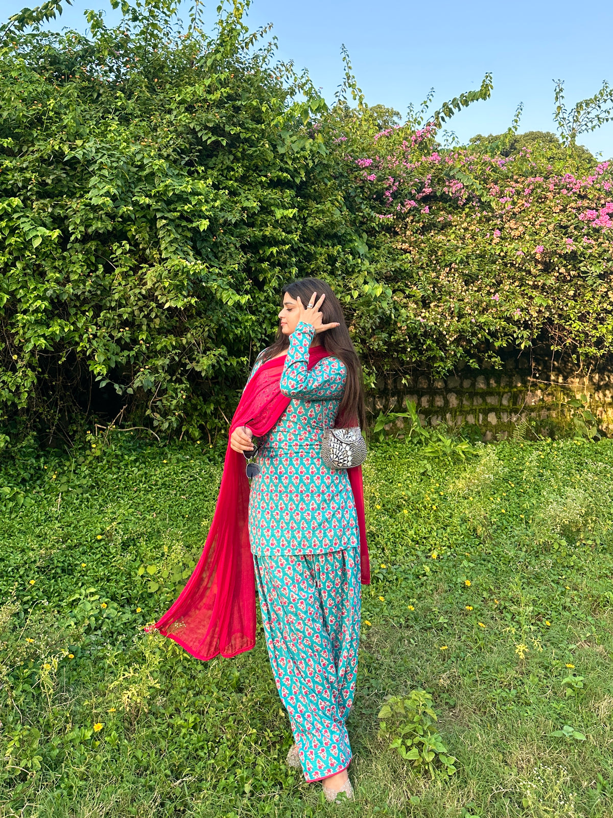 Sky blue dotted farsi set🩵🌹